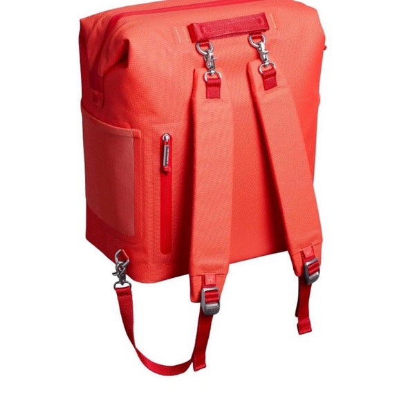 Stanley 20 Cans/14.8qt All Day Madeleine Midi
Backpack Cooler - Hot Coral - Picture 2 of 4